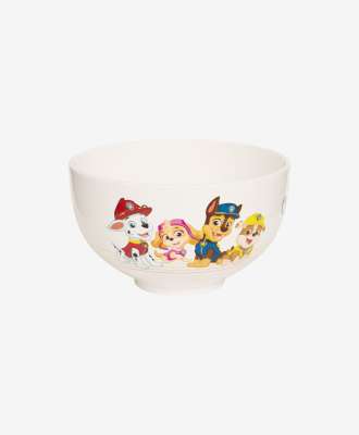 Porcelánová miska Labková patrola - SKU/PLU: 620734 Porcelánová miska Labková patrola je ideálna pre deti, ktoré milujú dobrodružstvá a chcú mať svoje obľúbené postavičky pri sebe, aj počas raňajok. Je vyrobená z vysoko kvalitných materiálov, odolná a ľahko sa udržiava v čistote.