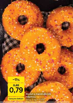 Donut s marakujovou náplňou