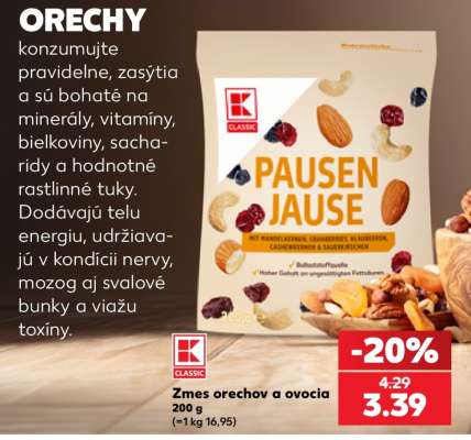 Zmes orechov a ovocia