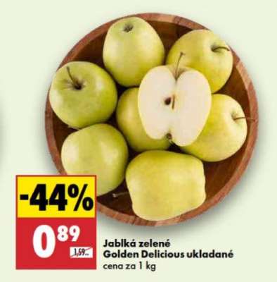 Jablká zelené Golden Delicious ukladané